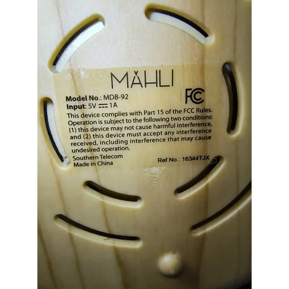 1846.  Mahli Aroma Therapy Diffuser Wicker Top USB Port Rainbow Lights